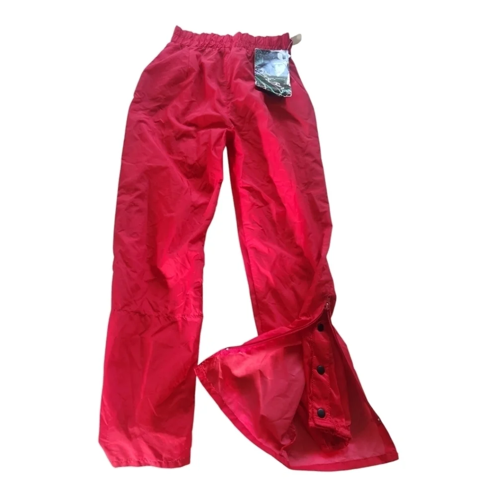 Vintage Black Bear Red Ski Snow Pants – Kid’s Large NWT